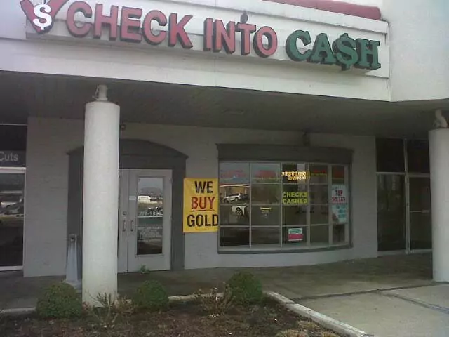 Check Into Cash-0