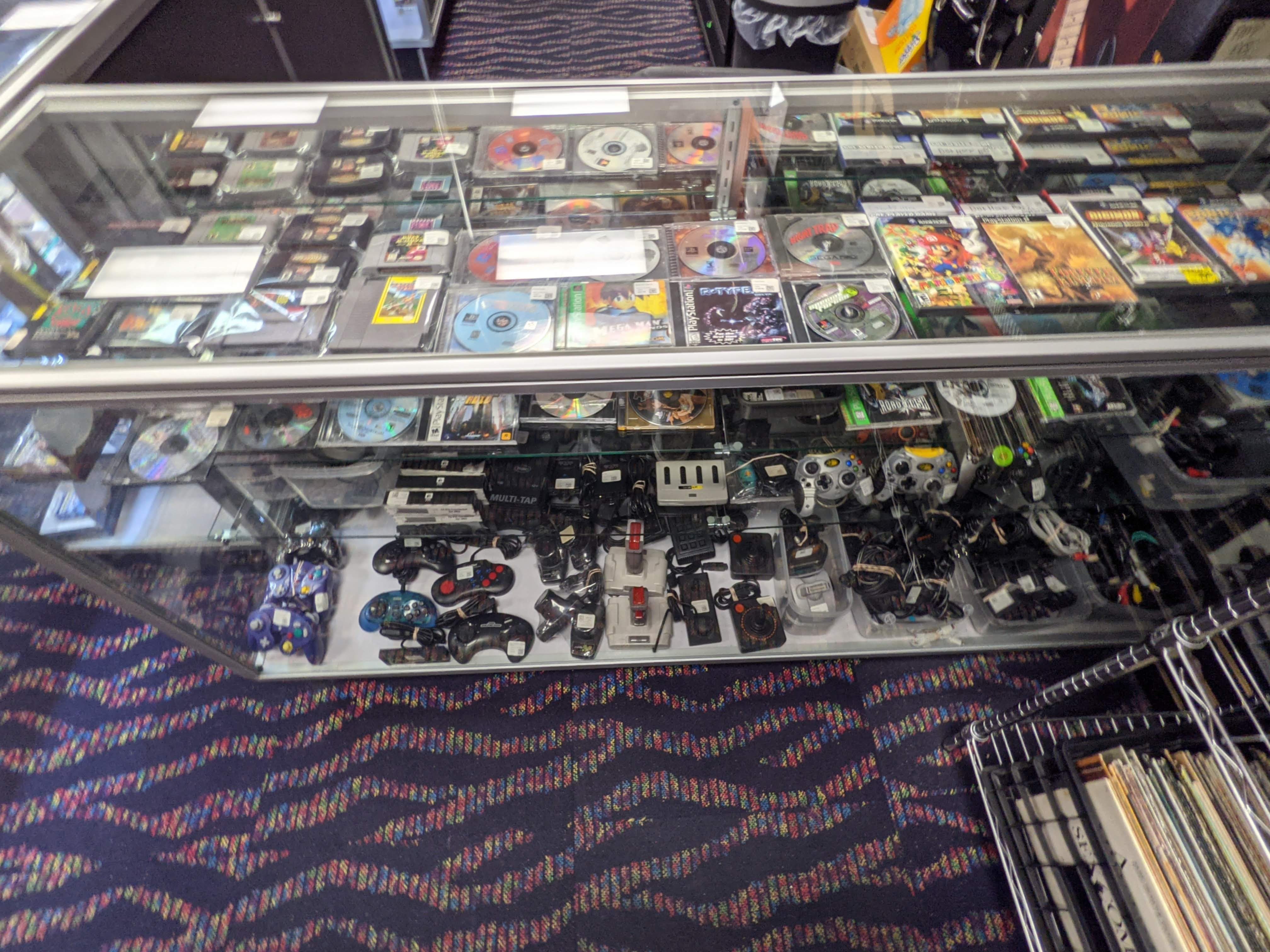 Game X Change in Needmore Rd, Clarksville, Tennessee | WeLoans